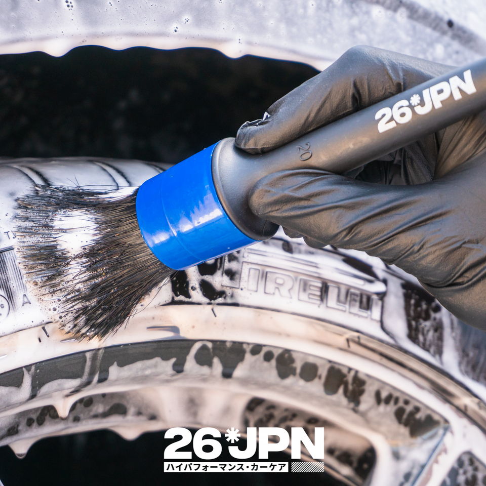 26JPN Detail Brush Tyre Cleaning